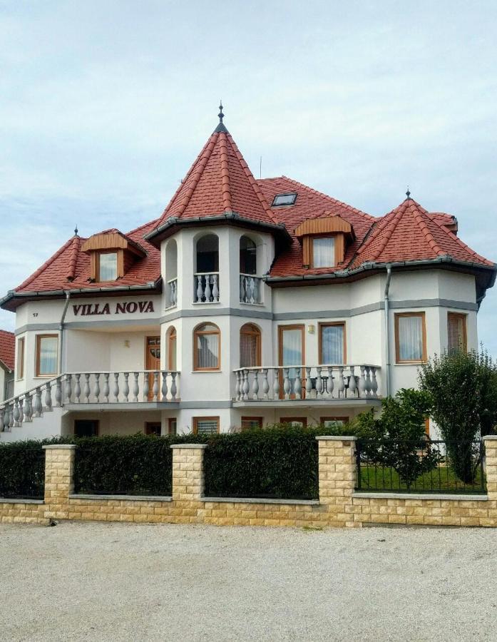 Villa Nova Heviz Exterior photo